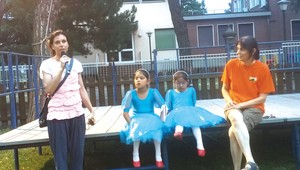 Marianna ci ha fatto visita lo scorso luglio durante “E...state in festa” insieme alle due bambine che lei stessa ha adottato.